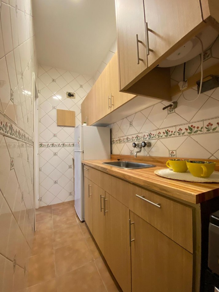 Venta Departamento 2 ambientes a la calle, reciclado y amoblado