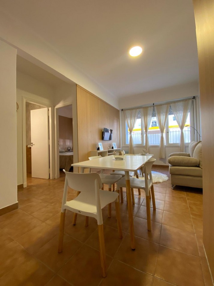 Venta Departamento 2 ambientes a la calle, reciclado y amoblado