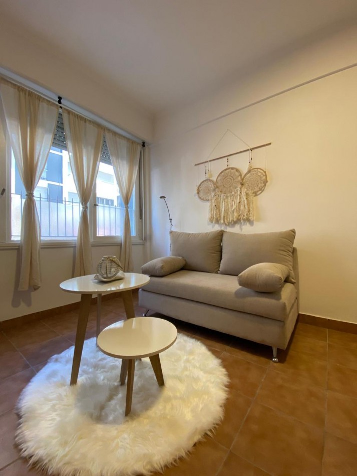 Venta Departamento 2 ambientes a la calle, reciclado y amoblado