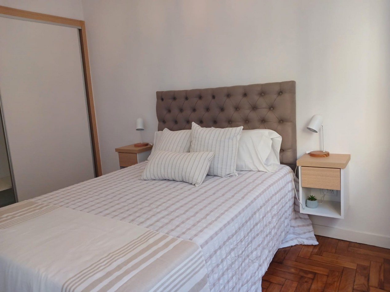 Venta Departamento 3 ambientes a la calle reciclado y amoblado, Plaza Colon 