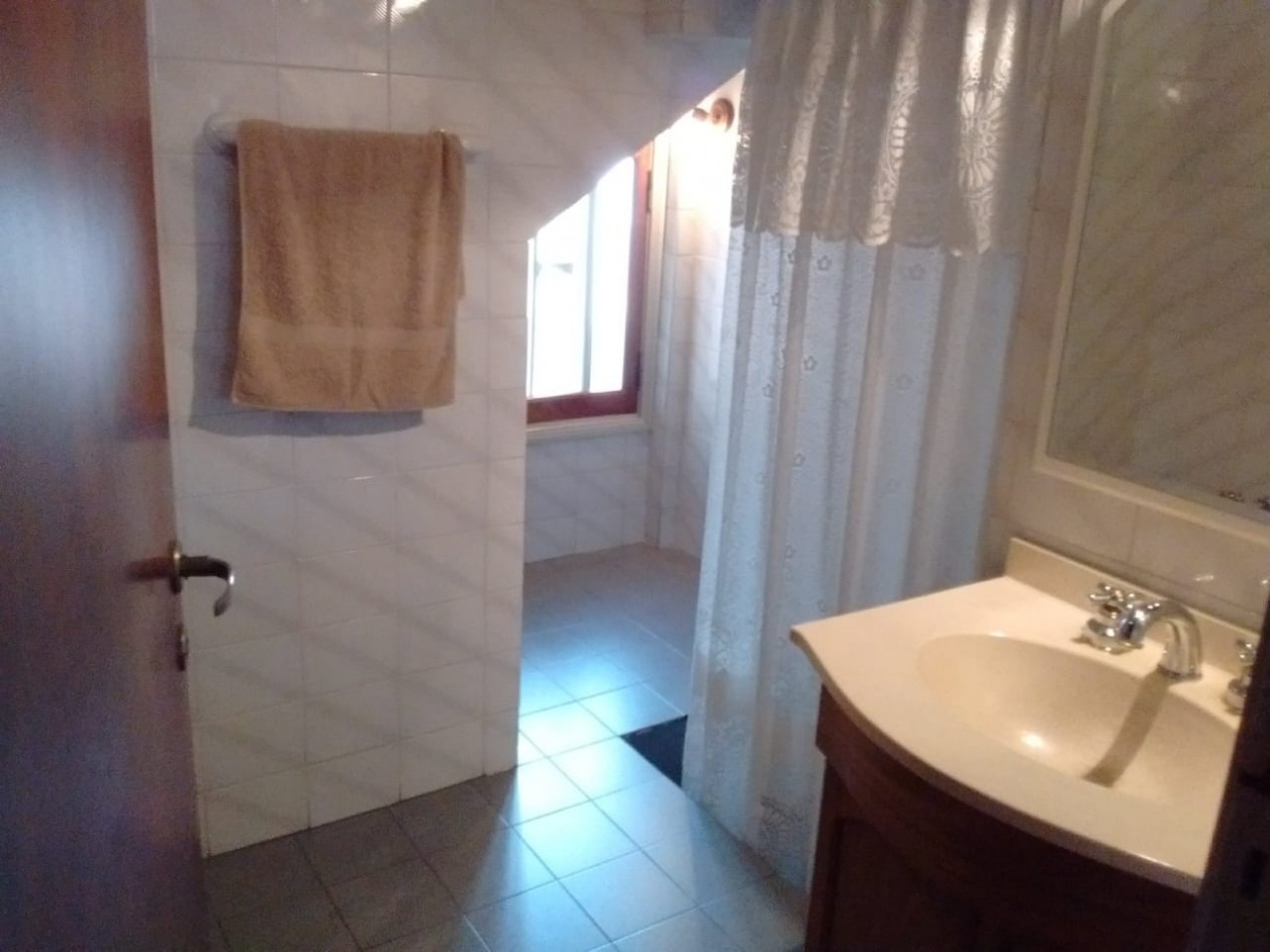 CASA 4 AMBIENTES CON PLAYROOM ZONA SAN JOSE APTO CREDITO.