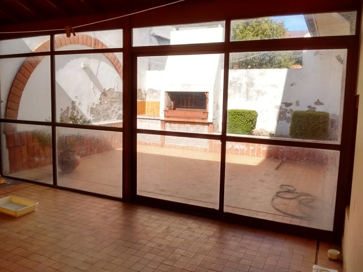 CASA 4 AMBIENTES CON PLAYROOM ZONA SAN JOSE APTO CREDITO.