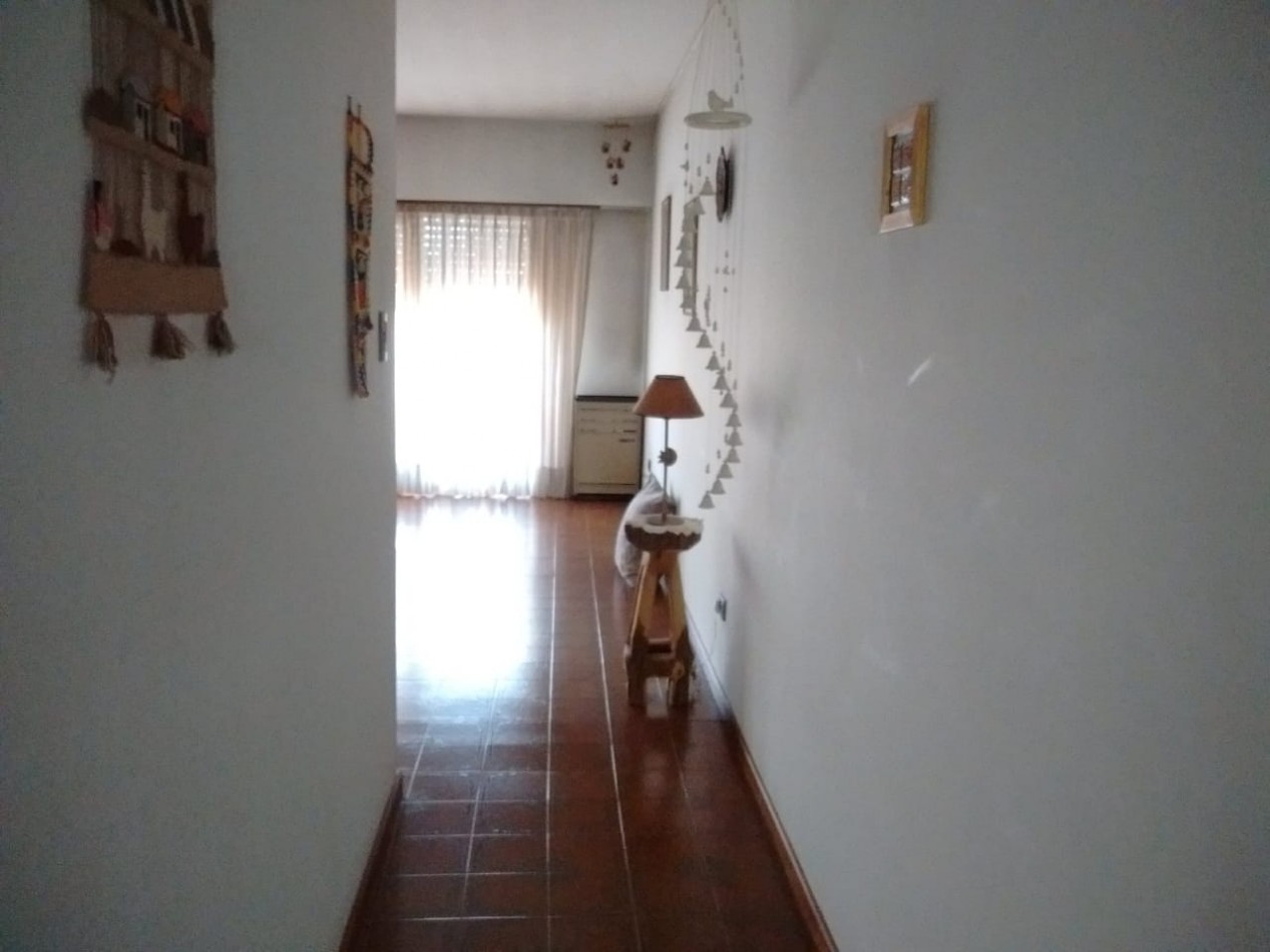 CASA 4 AMBIENTES CON PLAYROOM ZONA SAN JOSE APTO CREDITO.