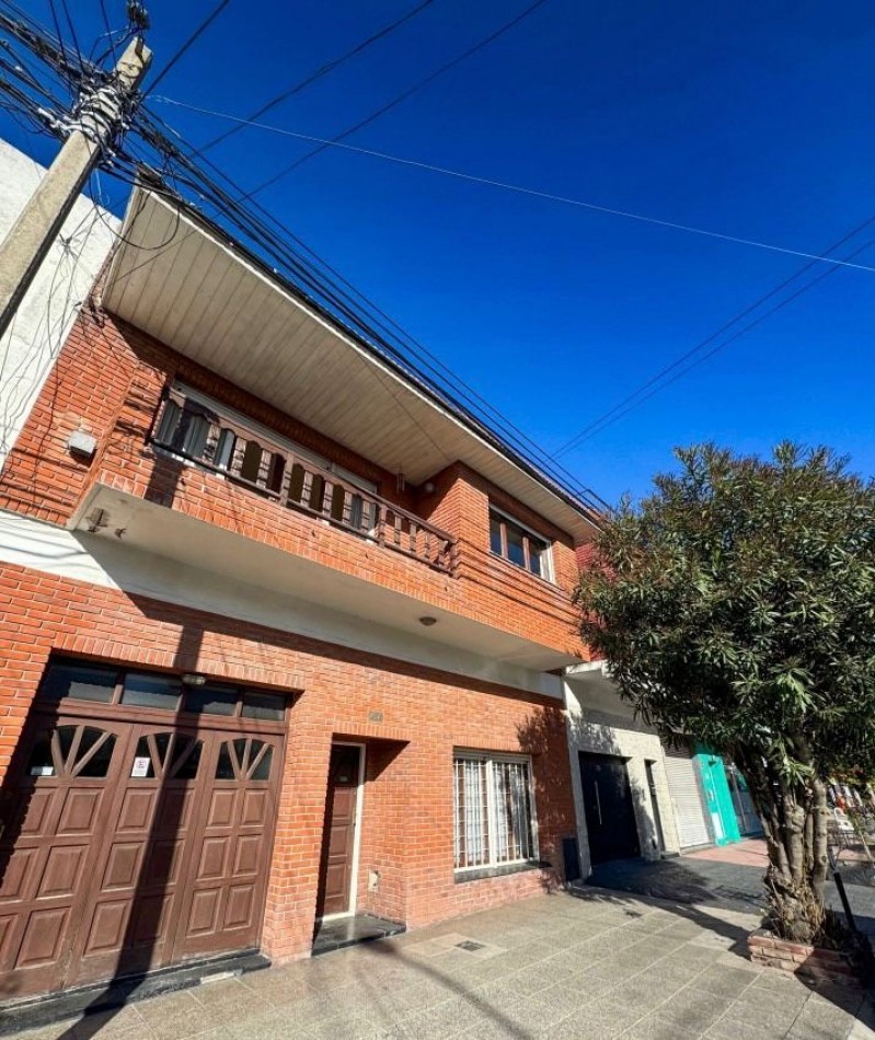 CASA 4 AMBIENTES CON PLAYROOM ZONA SAN JOSE APTO CREDITO.