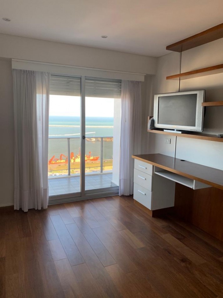 Departamento 4 Amb con vista al mar y  cochera doble playa grande
