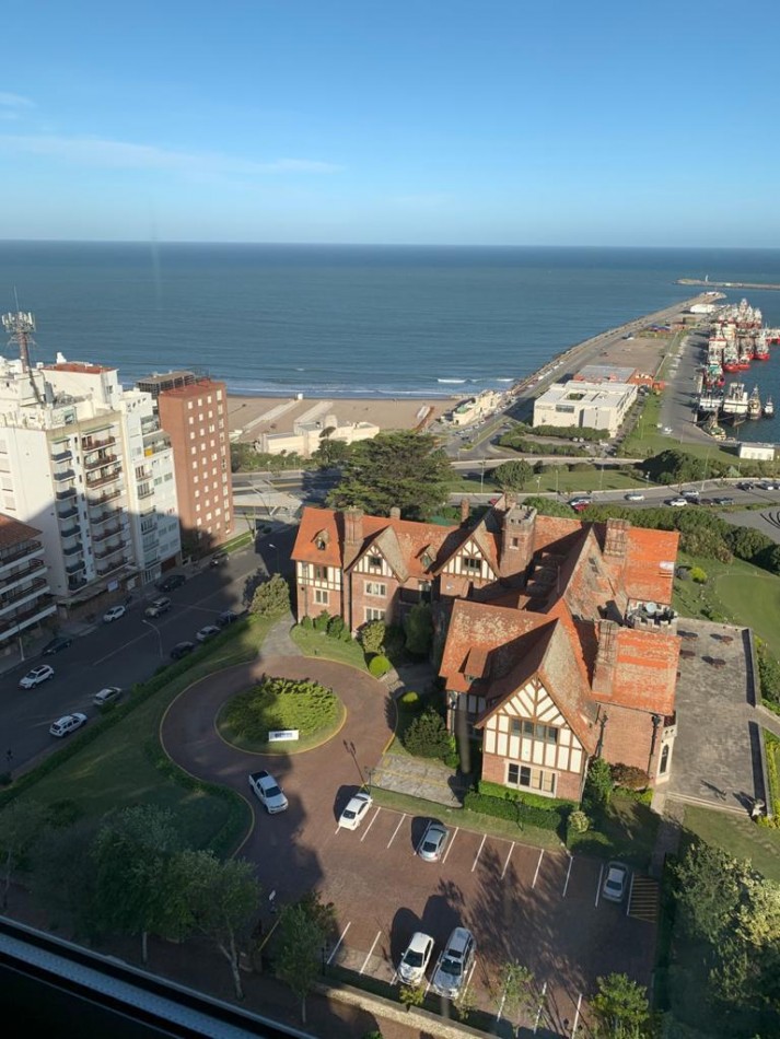 Departamento 4 Amb con vista al mar y  cochera doble playa grande