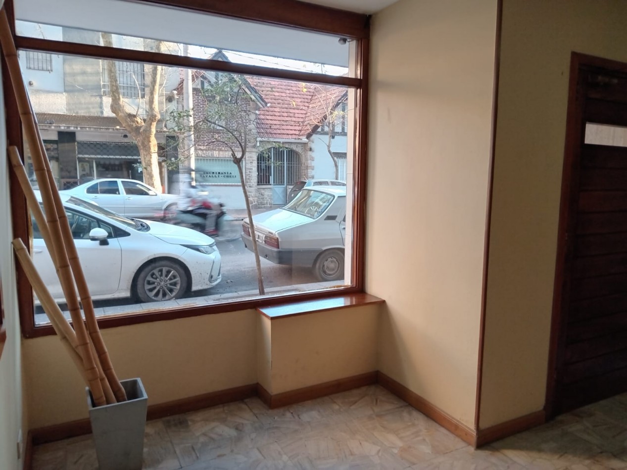 DEPARTAMENTO 3 AMBIENTES AL FRENTE -PLAZA MITRE