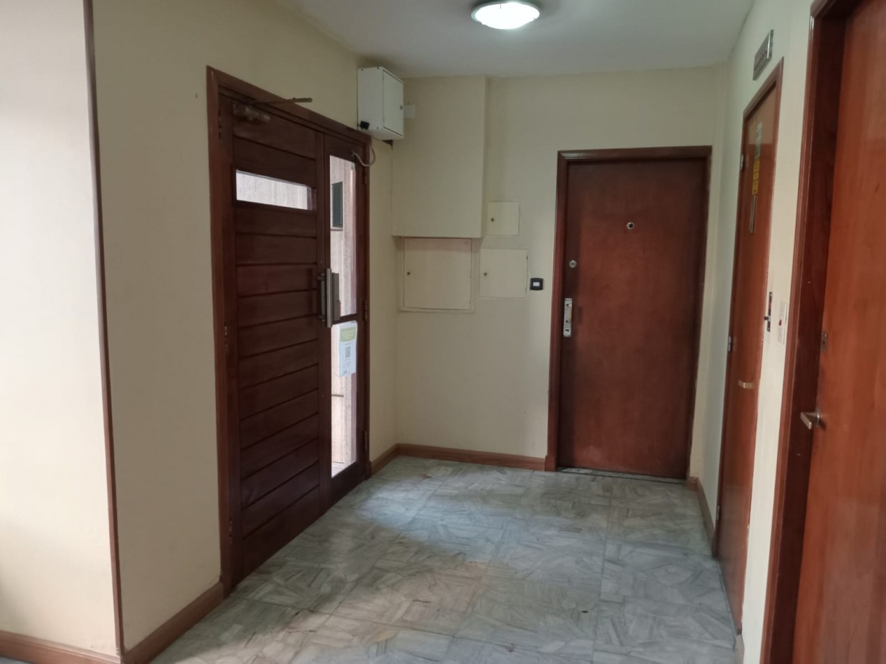 DEPARTAMENTO 3 AMBIENTES AL FRENTE -PLAZA MITRE