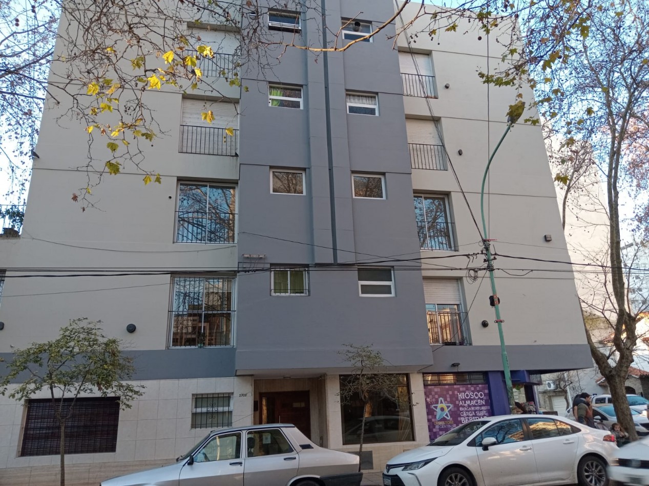 DEPARTAMENTO 3 AMBIENTES AL FRENTE -PLAZA MITRE