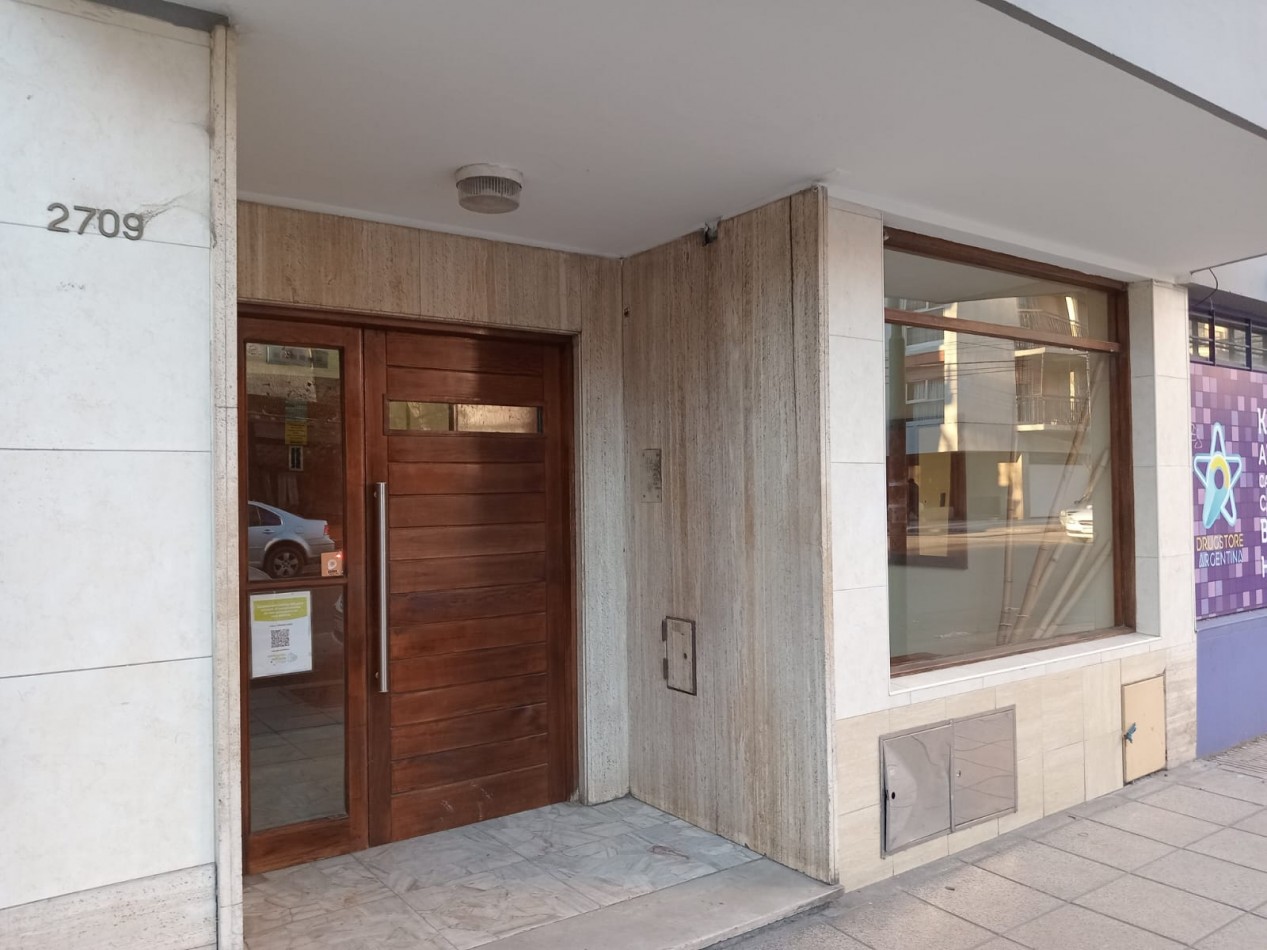 DEPARTAMENTO 3 AMBIENTES AL FRENTE -PLAZA MITRE