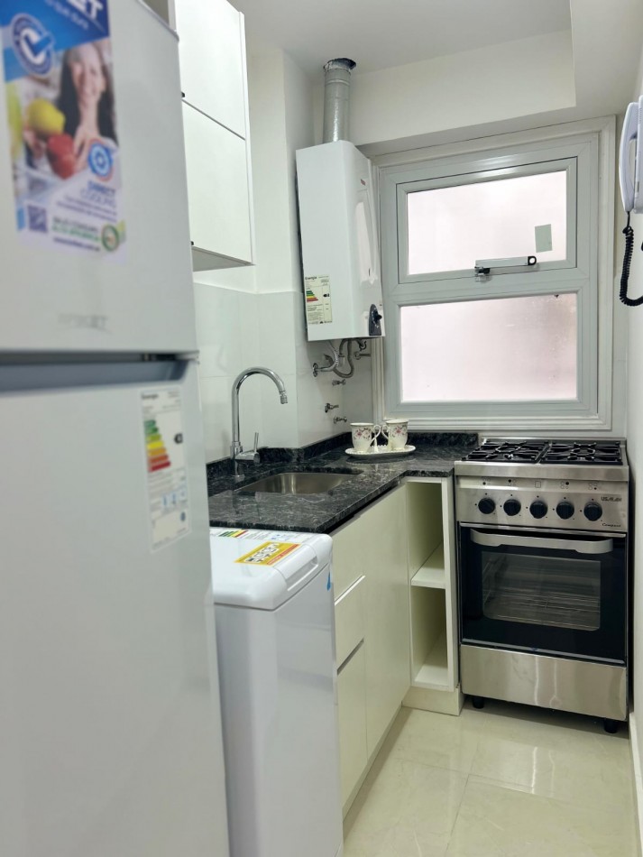 DEPARTAMENTO UN AMBIENTE DIVIDIDO PLAZA COLON.