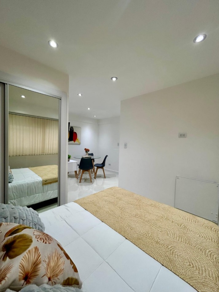 DEPARTAMENTO UN AMBIENTE DIVIDIDO PLAZA COLON.