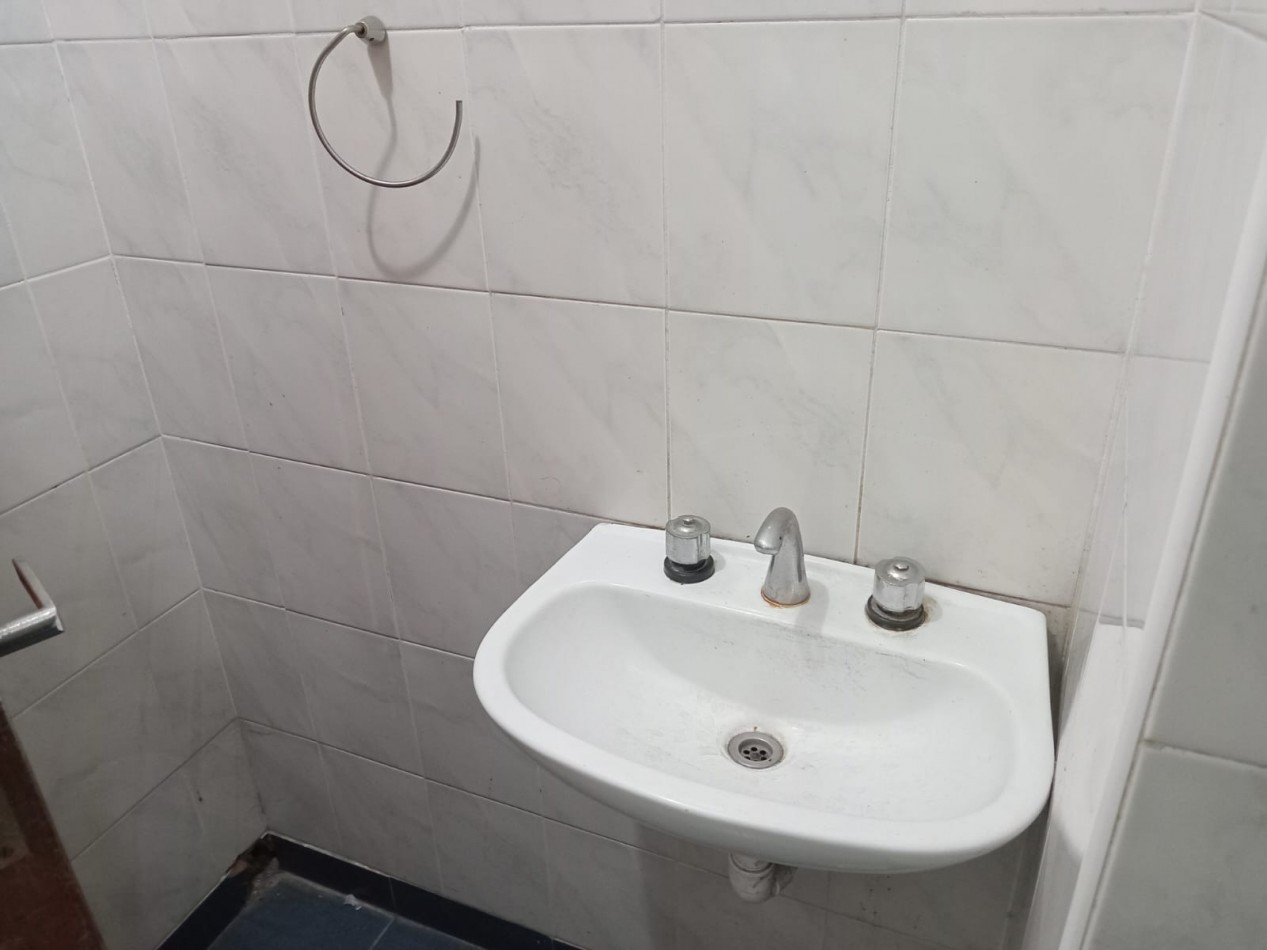 LOCAL COMERCIAL - ARENALES Y COLON