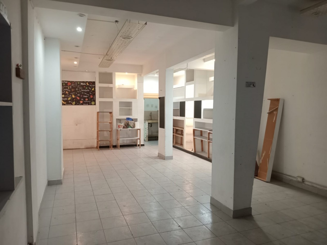 LOCAL COMERCIAL - ARENALES Y COLON