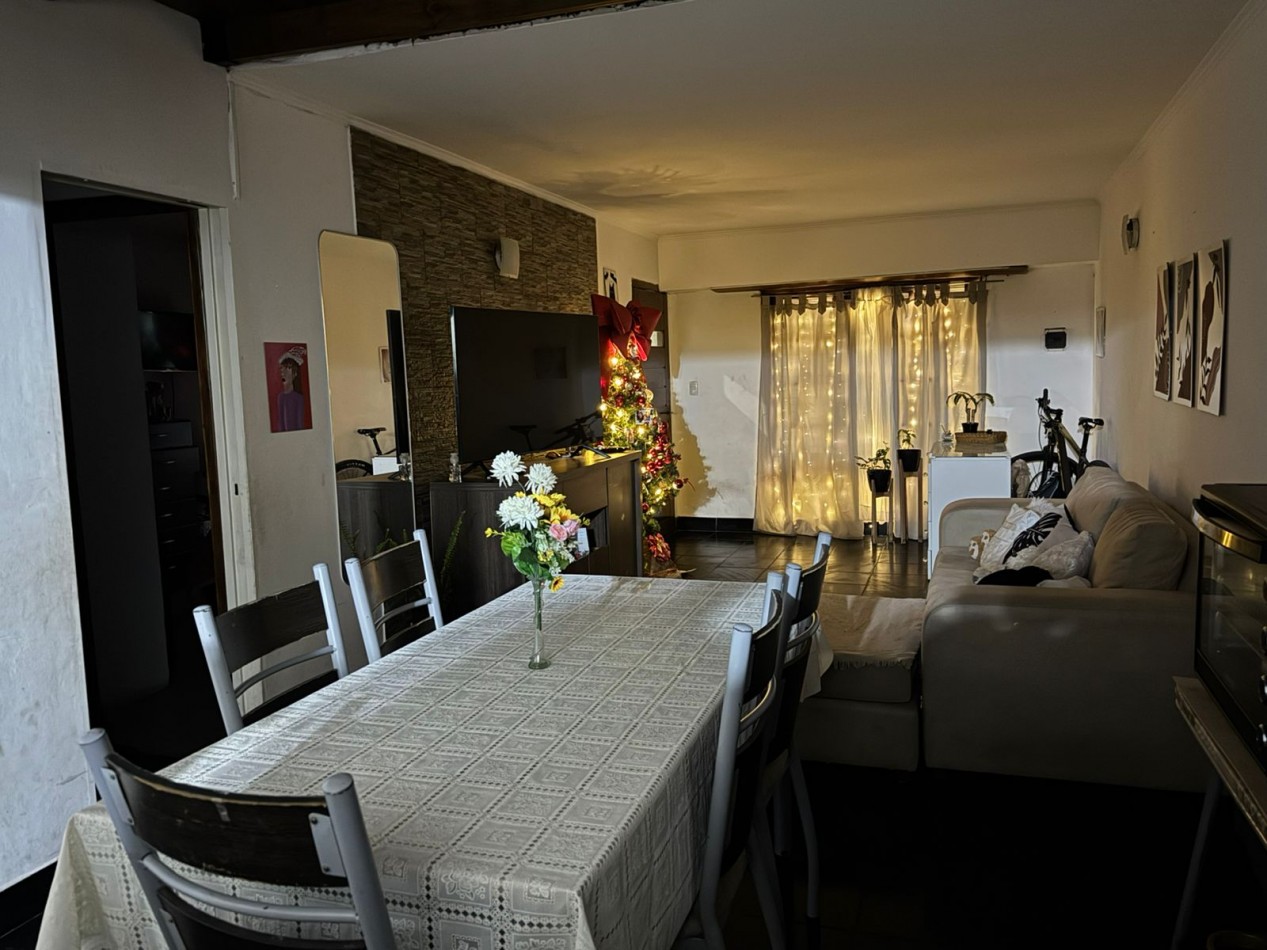 CASA 3 AMBIENTES CON PARQUE .APTA CREDITO