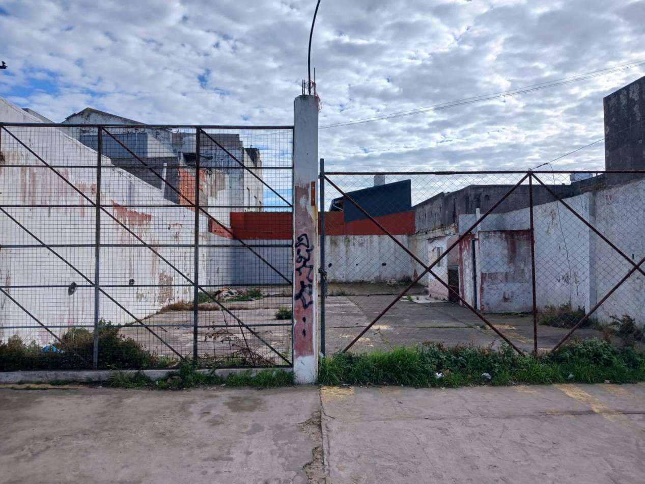 Venta Lote, sobre Avenida Edison 