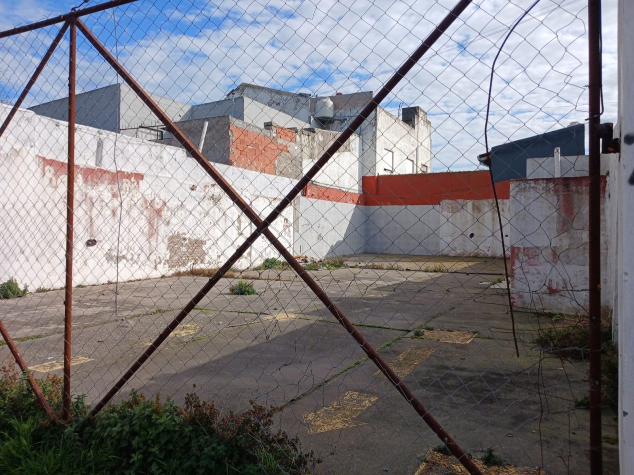 Venta Lote, sobre Avenida Edison 