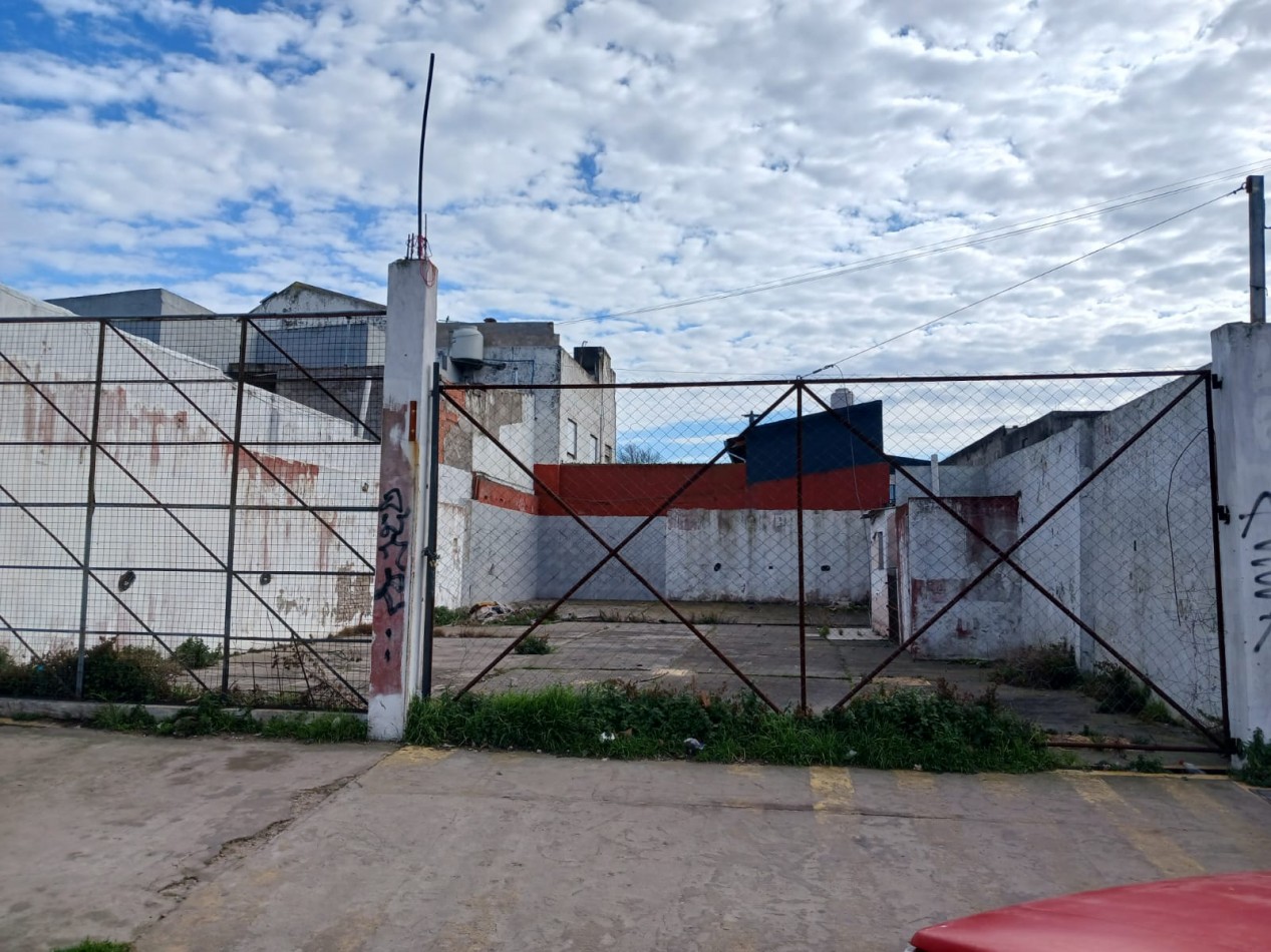 Venta Lote, sobre Avenida Edison 