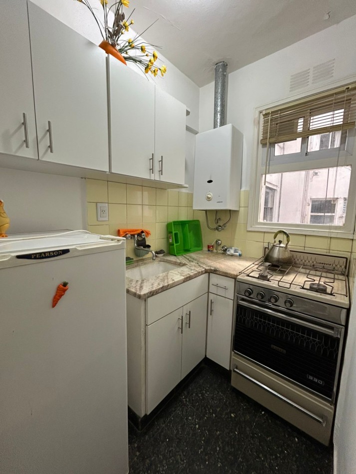 DEPARTAMENTO MONOAMABIENTE CONTRAFENTE EQUIPADO PLAZA COLON .