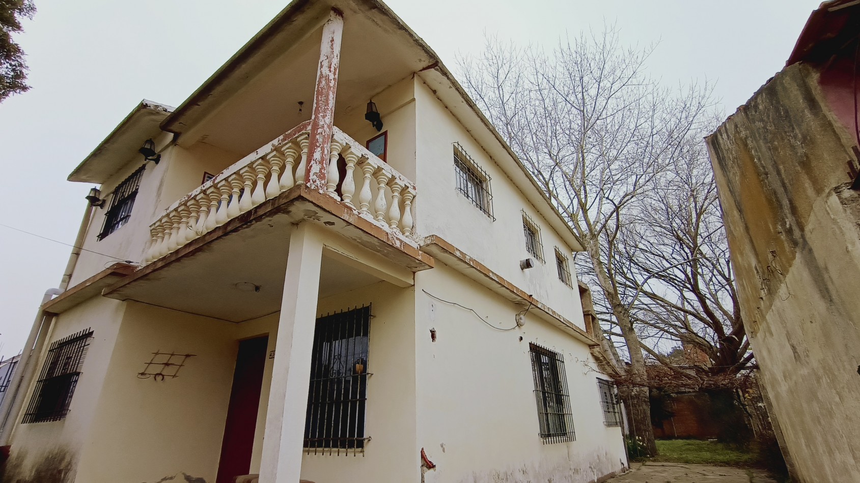 Venta Departamentos en Pozo San Clemente del Tuyu 3 Ambientes con Parrilla y Cochera