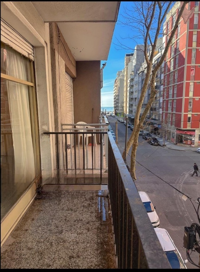 VENTA DEPARTAMENTO 2 AMBIENTES INVERTIDO CON BALCON A LA CALLE ZONA ALDREY
