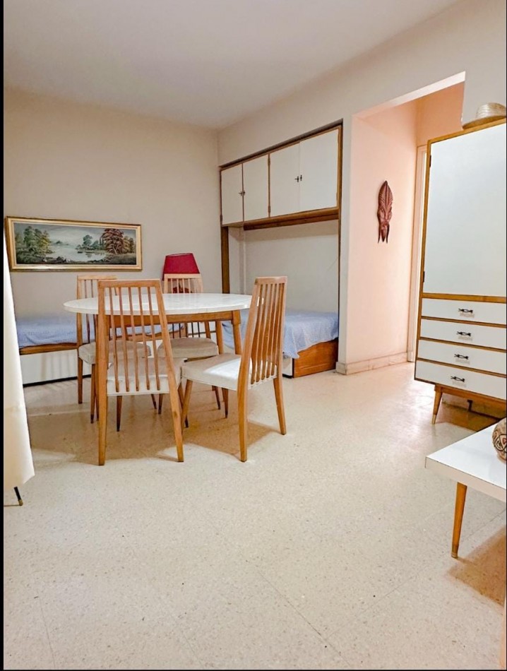 VENTA DEPARTAMENTO 2 AMBIENTES INVERTIDO CON BALCON A LA CALLE ZONA ALDREY