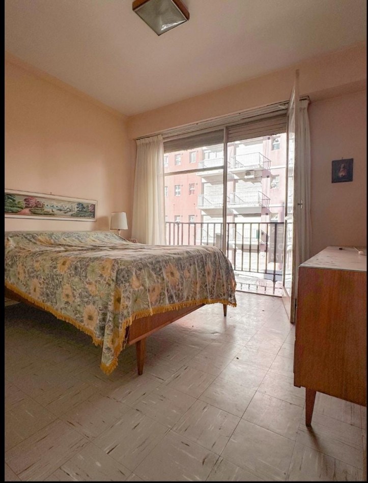 VENTA DEPARTAMENTO 2 AMBIENTES INVERTIDO CON BALCON A LA CALLE ZONA ALDREY