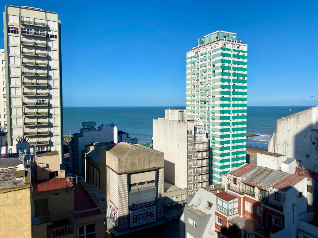 DEPARTAMENTO 2 AMBIENTES VISTA AL MAR - CENTRO MAR DEL PLATA