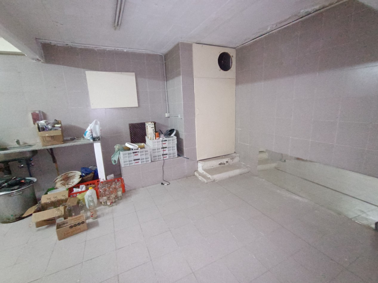 ALQUILER LOCAL COMERCIAL A LA CALLE PARA RUBROS VARIOS EN ZONA GUEMES