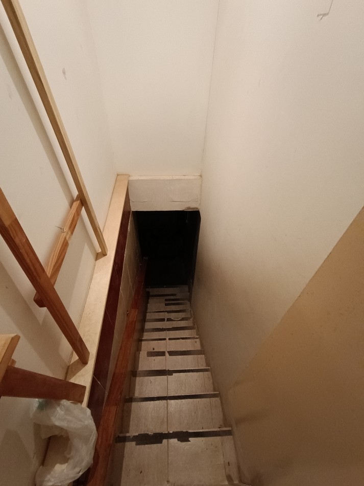 ALQUILER LOCAL COMERCIAL A LA CALLE PARA RUBROS VARIOS EN ZONA GUEMES