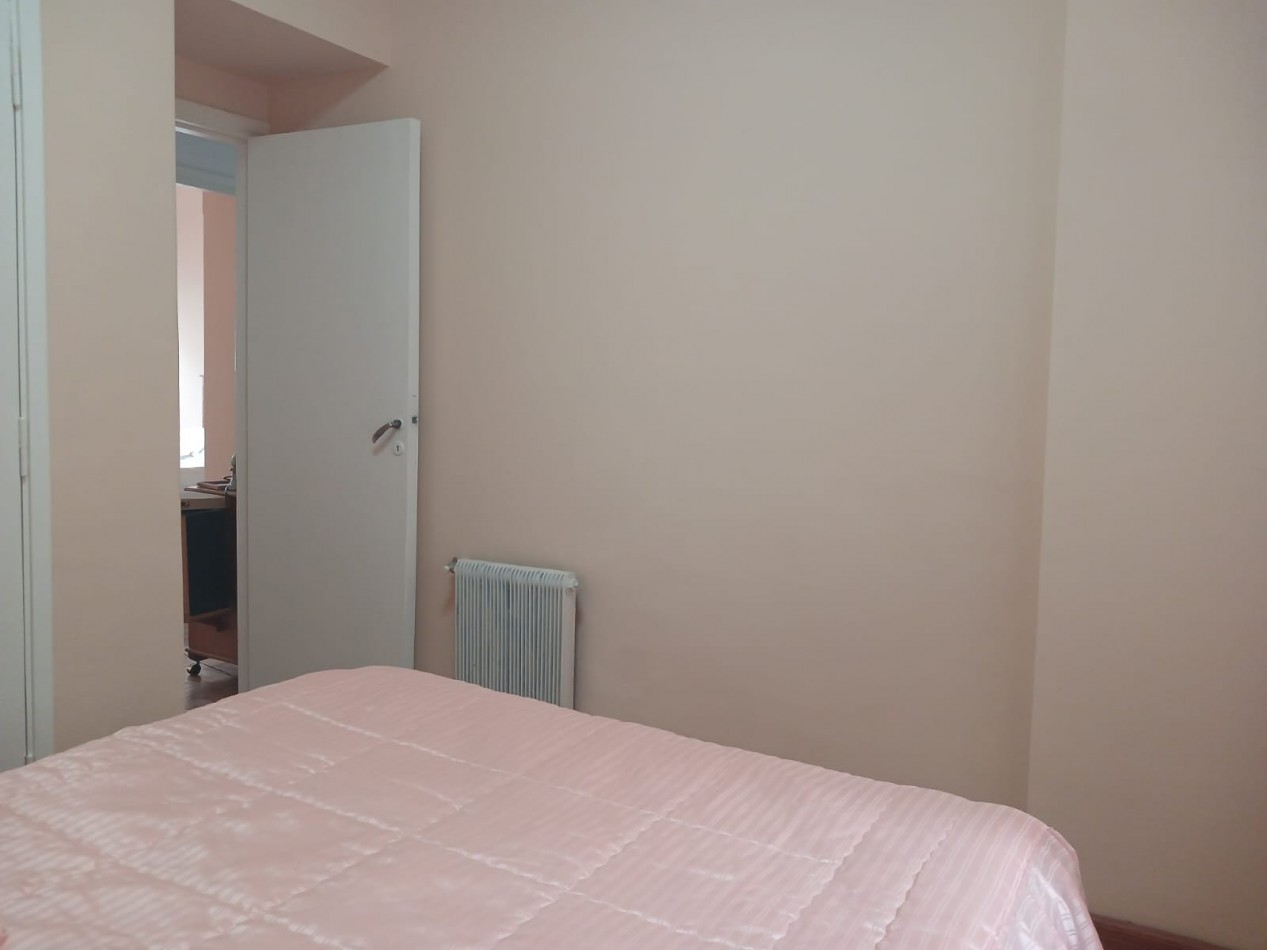 Venta Departamento 4 ambientes reciclado con balcon corrido a la calle