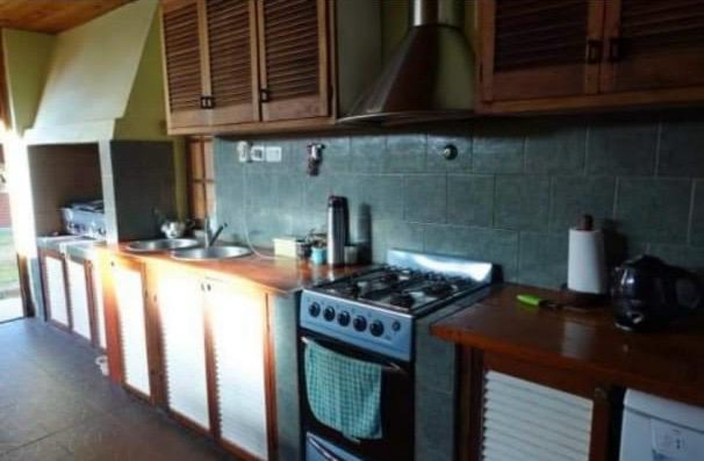 CASA 5 AMBIENTES CON PILETA CLIMATIZADA APTO CREDITO.