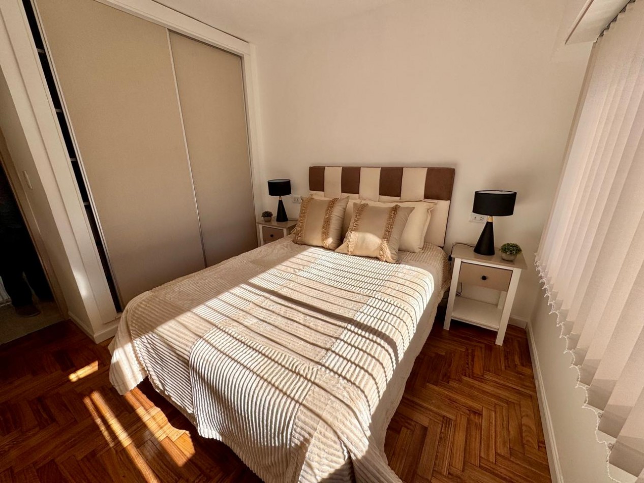 DEPARTAMENTO 3 AMBIENTES RECICLADO  Y EQUIPADO A LA CALLE CON BALCON.