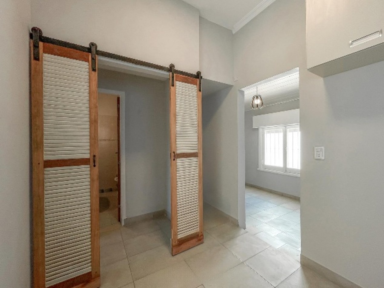 Venta Casa 2amb con garaje y patio Apto Credito 