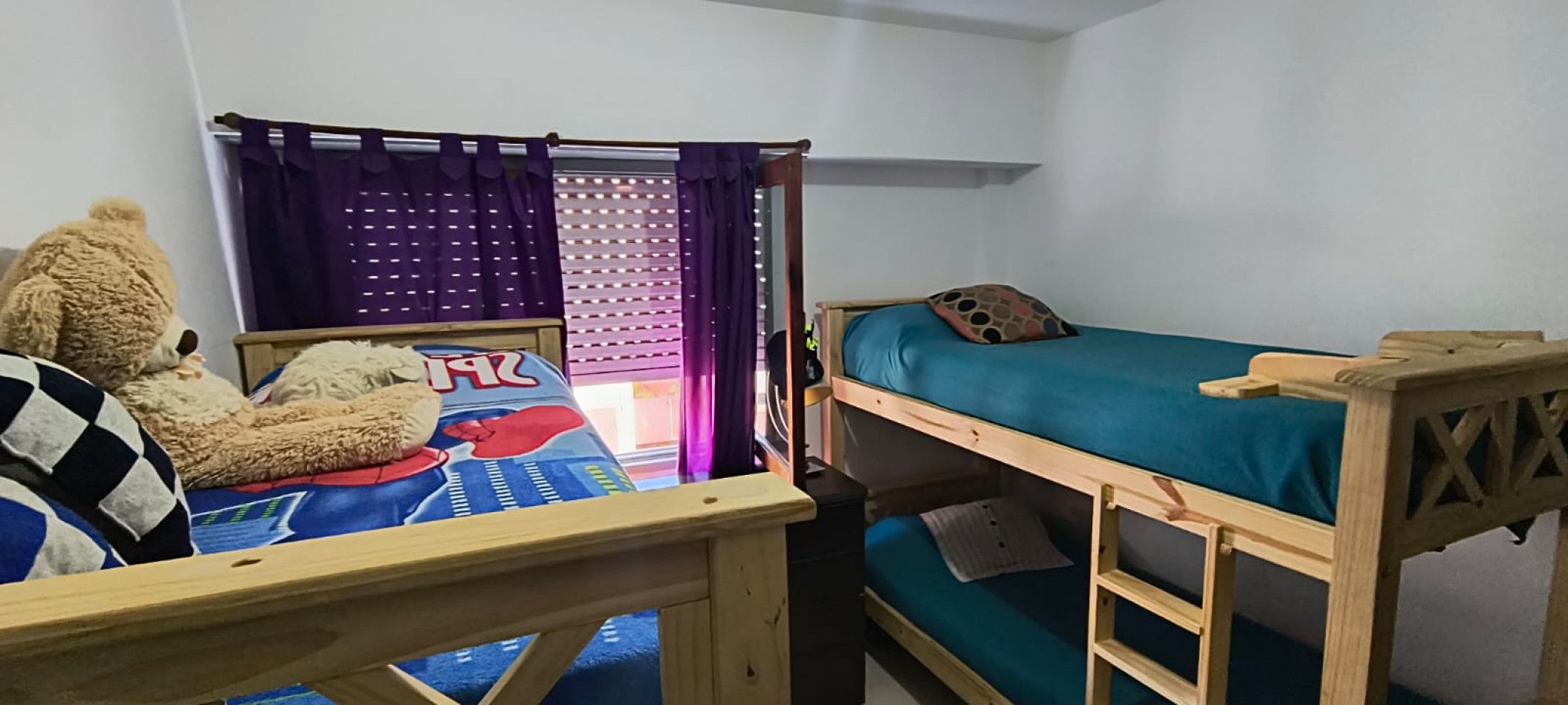 Venta Departamento tres ambientes con cochera descubierta