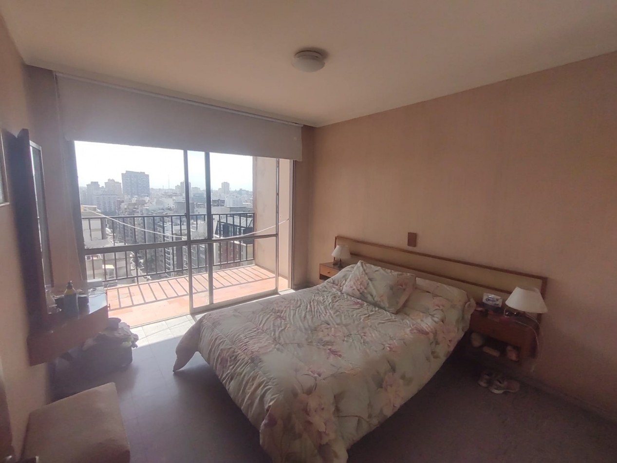 Alquiler residencial departamento dos ambientes con balcon y cochera zona Guemes