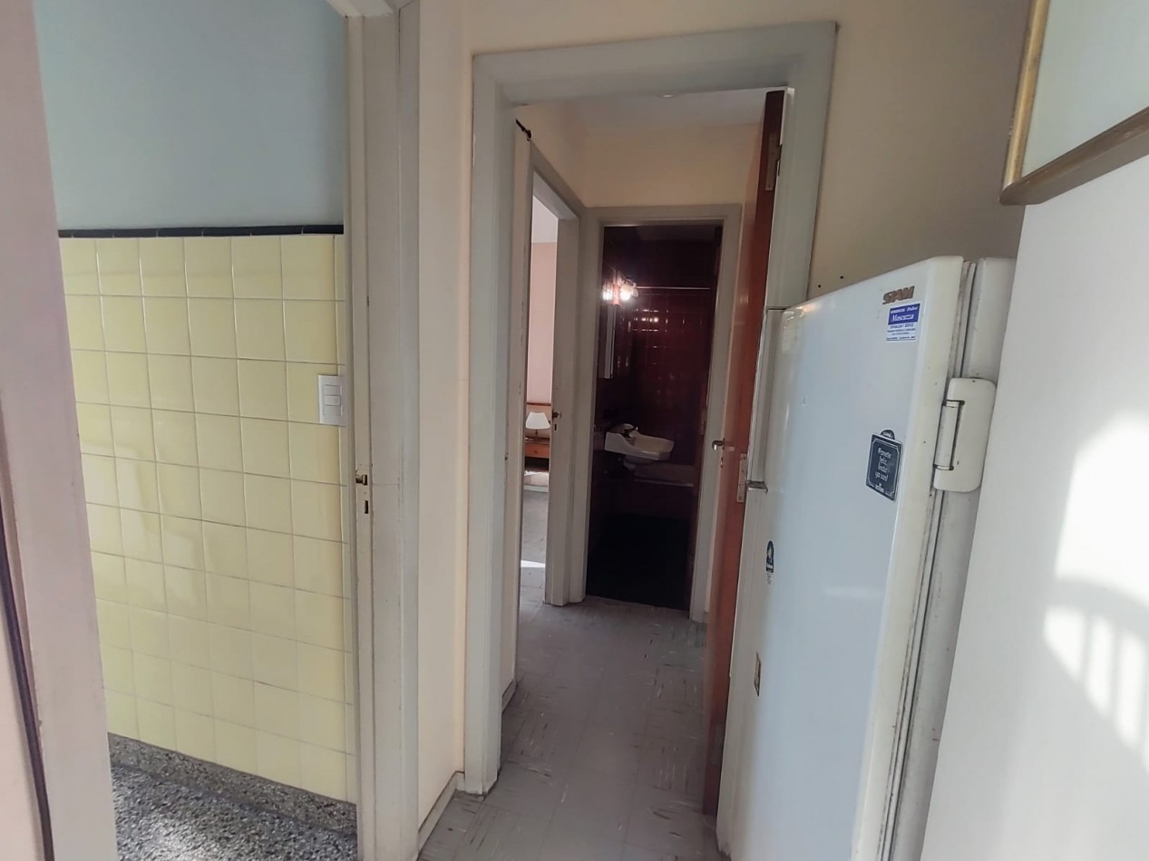 Alquiler residencial departamento dos ambientes con balcon y cochera zona Guemes