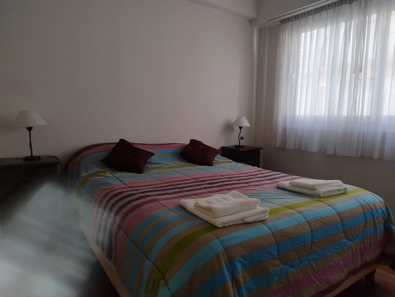 Departamento 3 amb mas dependencia al frente con balcon y cochera plaza colon 