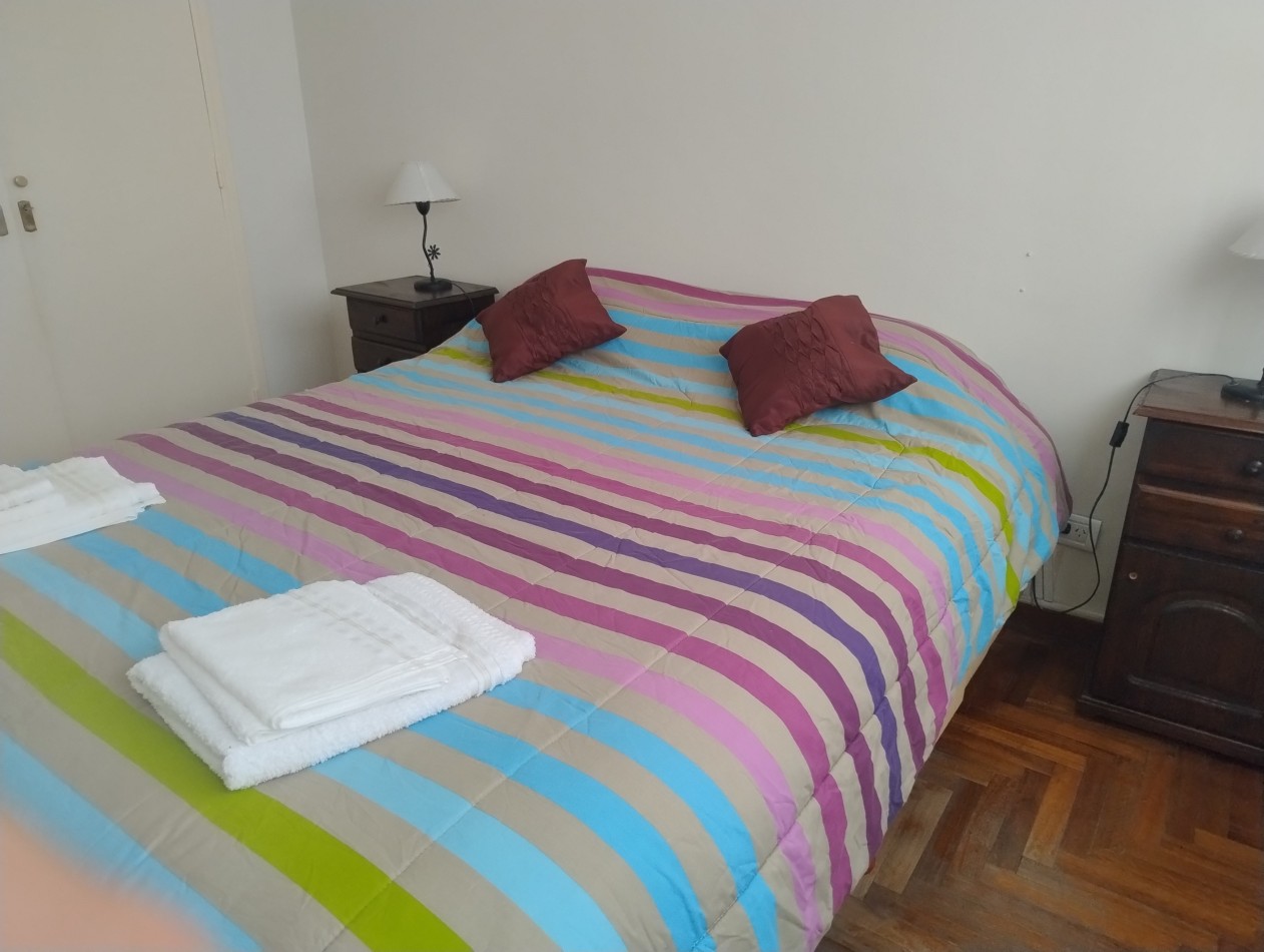 Departamento 3 amb mas dependencia al frente con balcon y cochera plaza colon 