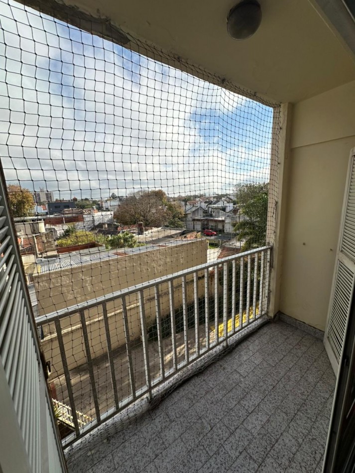 DEPARTAMENTO 3 AMBIENTES  CON BALCON CONTRAFRENTE.ZONA SAN JOSE 