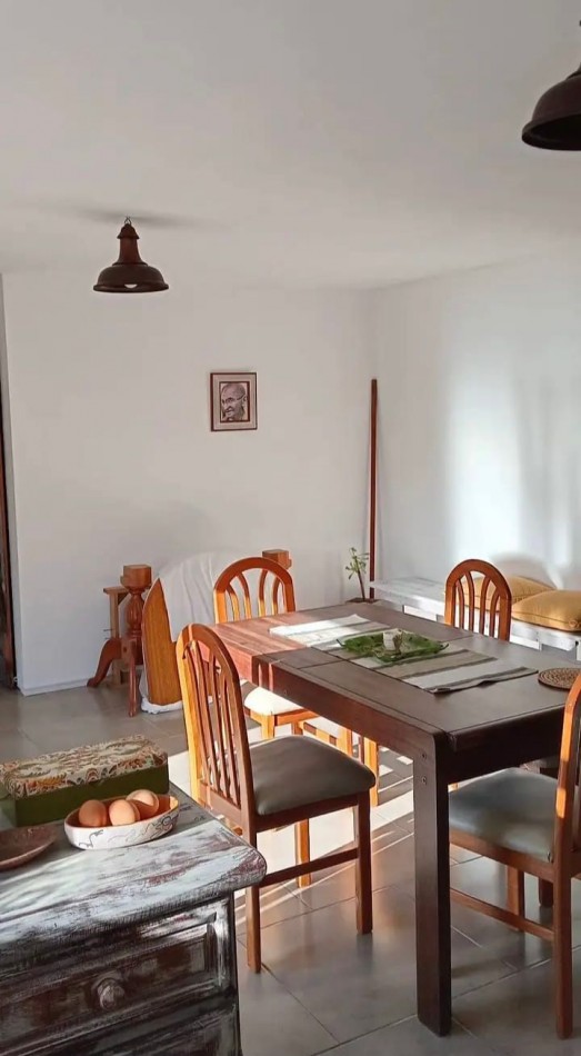 CASA DOS AMBIENTES CON PARQUE .LOS ACANTILADOS 