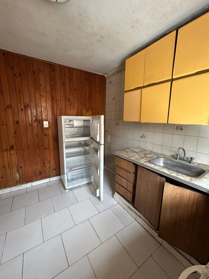 PH 3 AMBIENTES CON PATIO A RECICLAR.ZONA FACULTAD