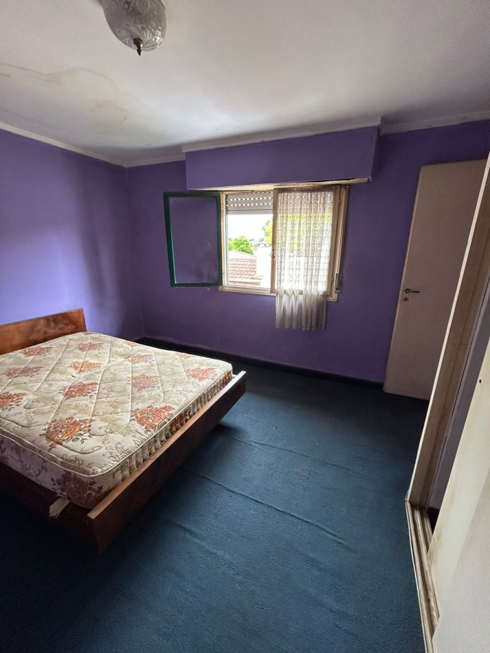 PH 3 AMBIENTES CON PATIO A RECICLAR.ZONA FACULTAD