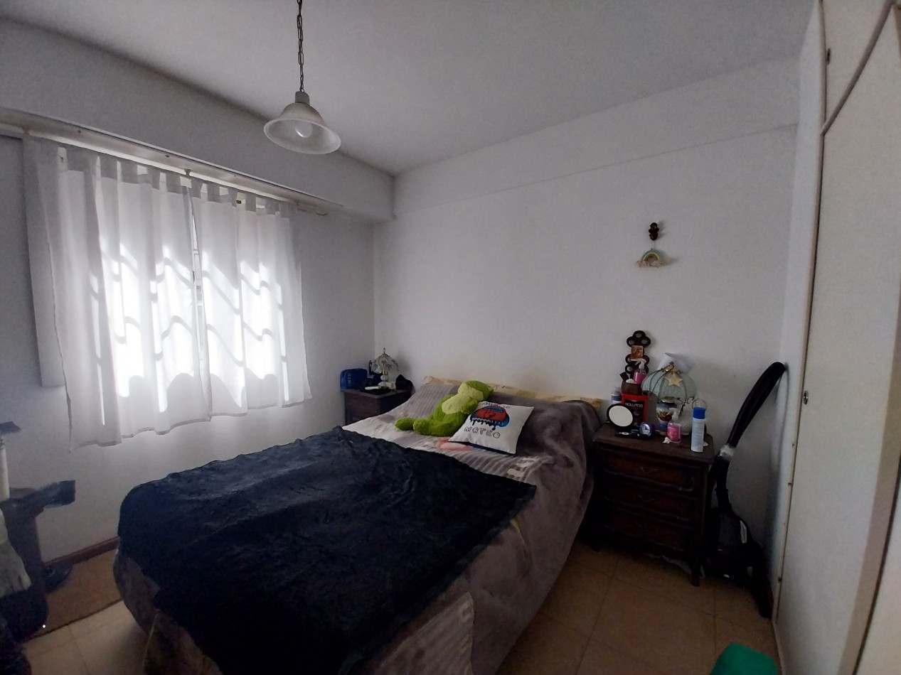 VENTA! DEPTO 3 AMB AL FRENTE CON BALCON FRANCES Y COCHERA