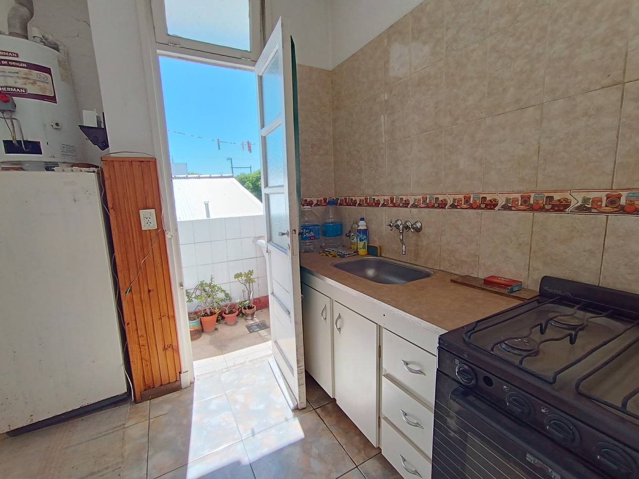 VENTA OPORTUNIDAD DEPARTAMENTO PH 3 AMBIENTES A UNA CUADRA DE LA COSTA ZONA COMERCIAL 