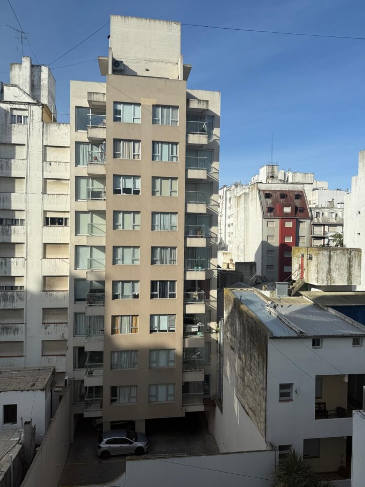 Departamento 2 ambientes reciclado Centro