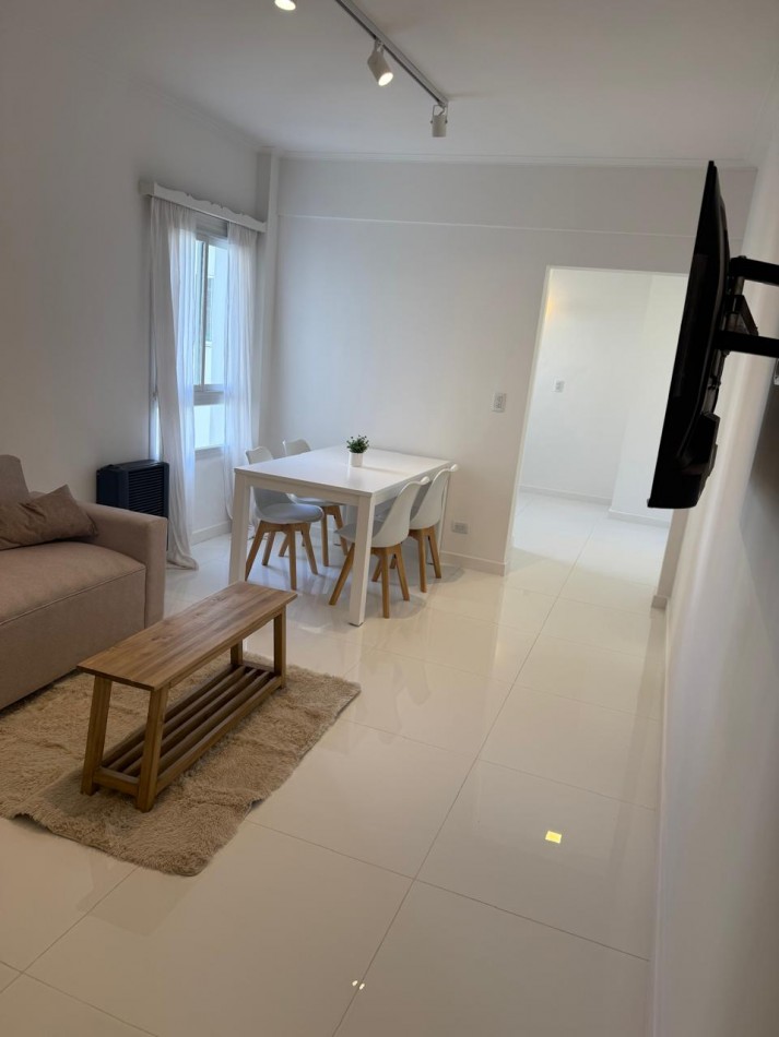 Departamento 2 ambientes reciclado Centro