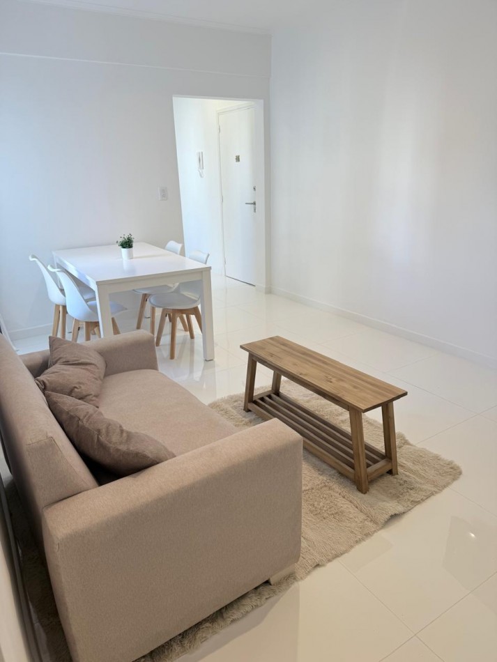 Departamento 2 ambientes reciclado Centro