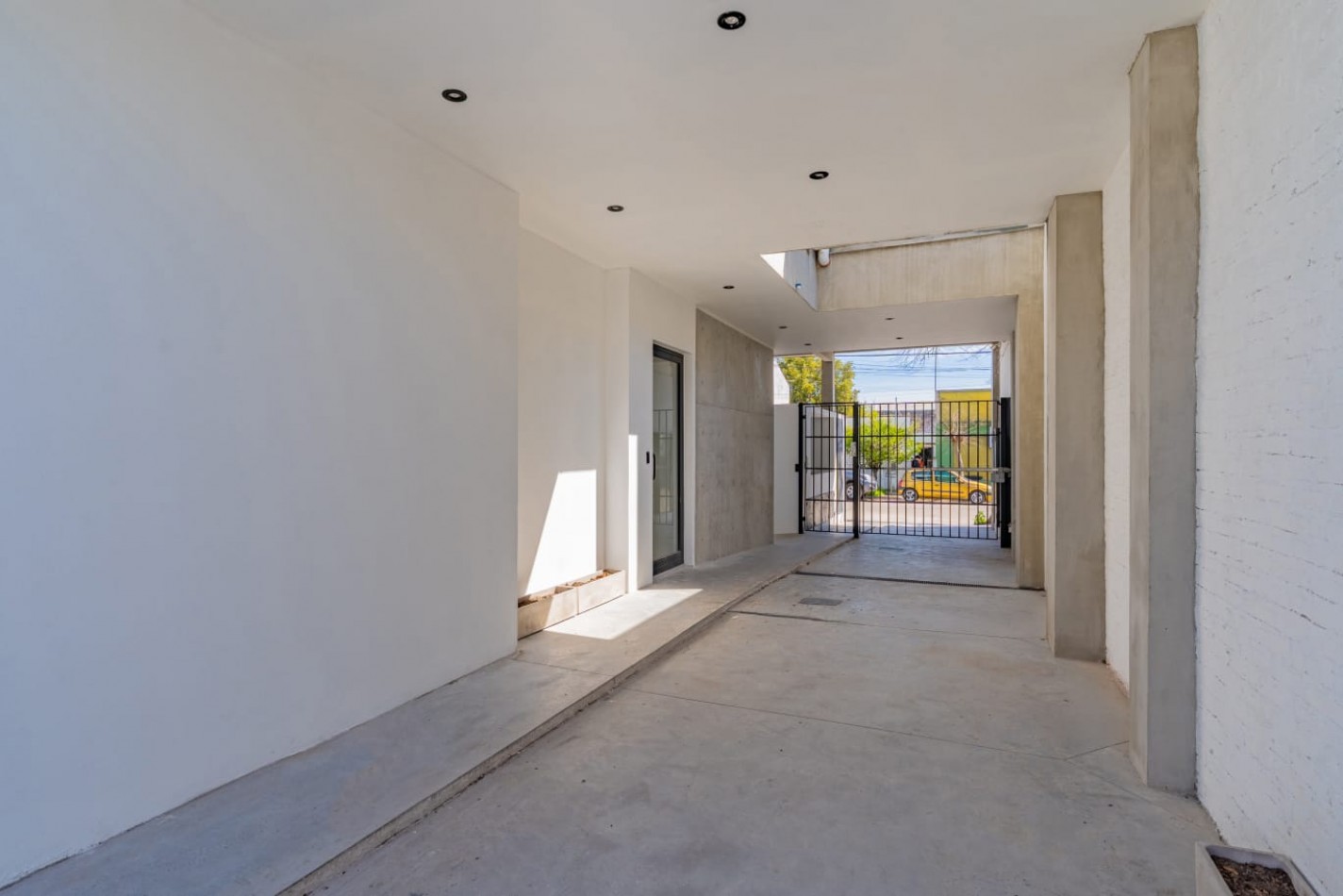 Venta departamento 2 ambientes a estrenar con balcon, parrilla y opcion de cochera