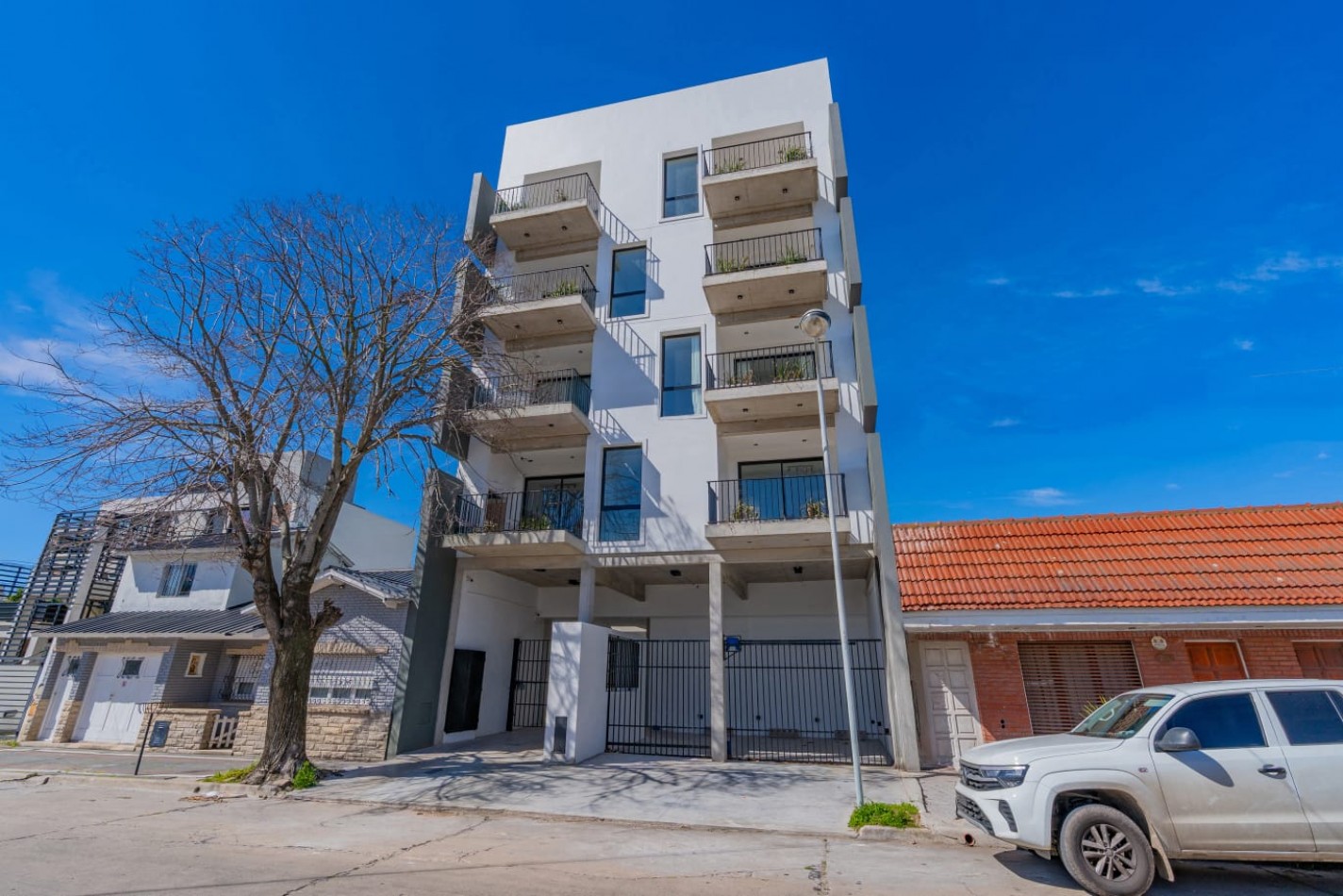 Venta departamento 2 ambientes a estrenar con balcon, parrilla y opcion de cochera